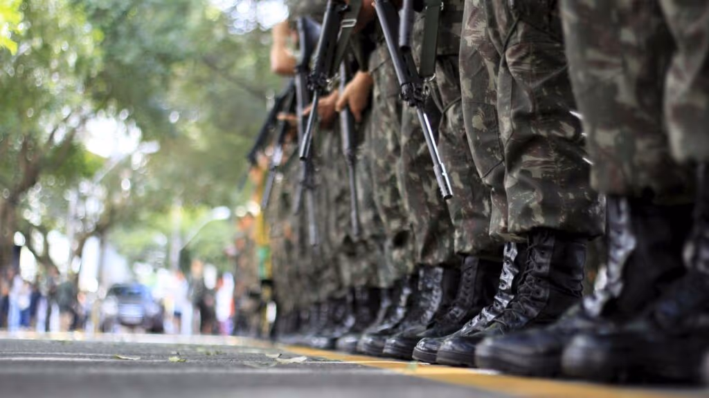 Cabo do exército é encontrada carbonizada no quartel em Brasília