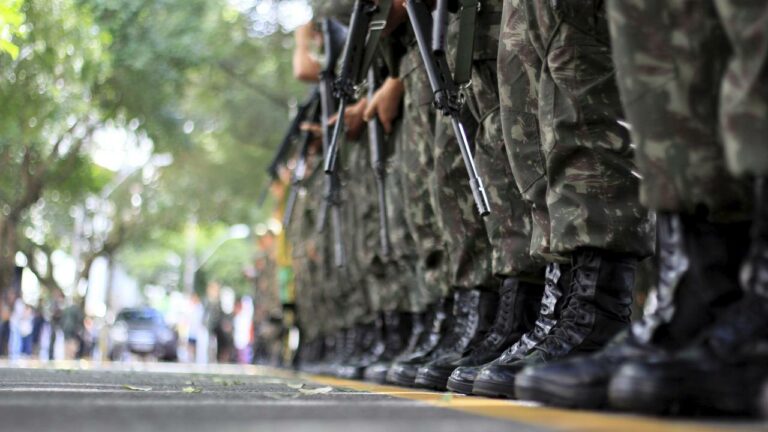 Senado analisa emprego das Forças Armadas sem GLO