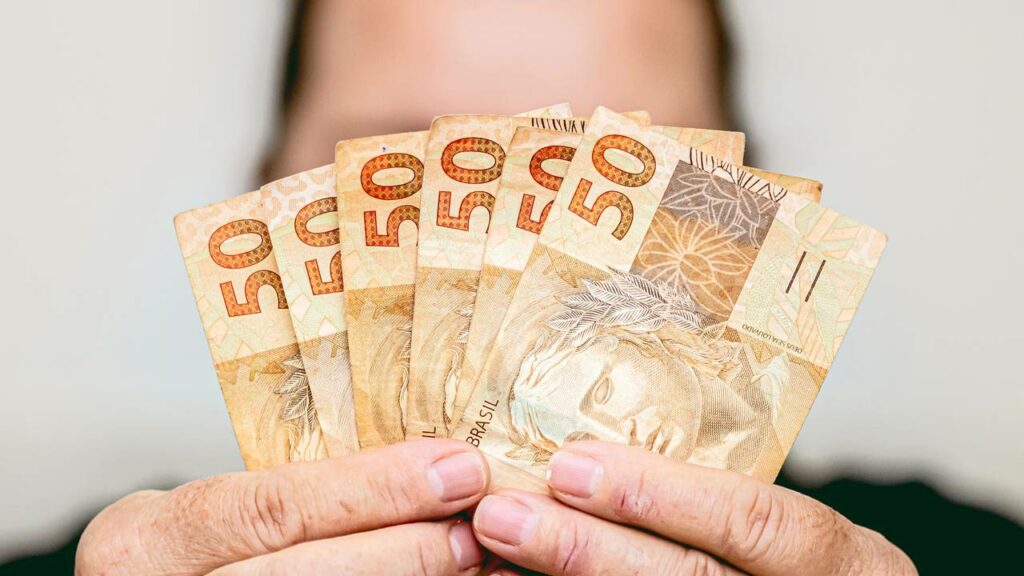 A segunda parcela é menor pois conta com alguns descontos - Créditos: depositphotos.com / rmcarvalhobsb