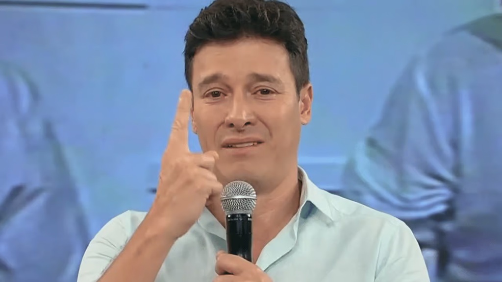 Globo tenta contratar Rodrigo Faro, mas leva ‘não’