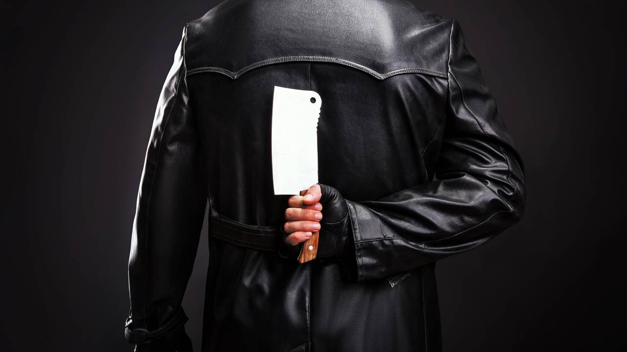 Conheça a história real do serial killer que roubava a pele de suas vítimas