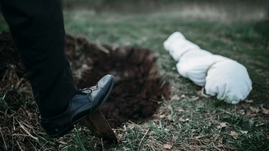Conheça a história real do serial killer que roubava a pele de suas vítimas