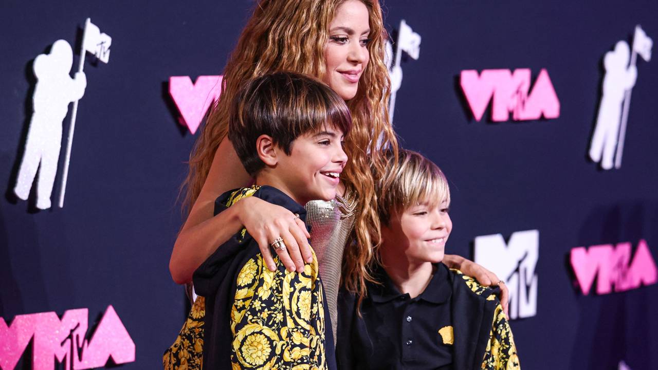 Shakira e Piqué formam aliança inesperada pelos filhos