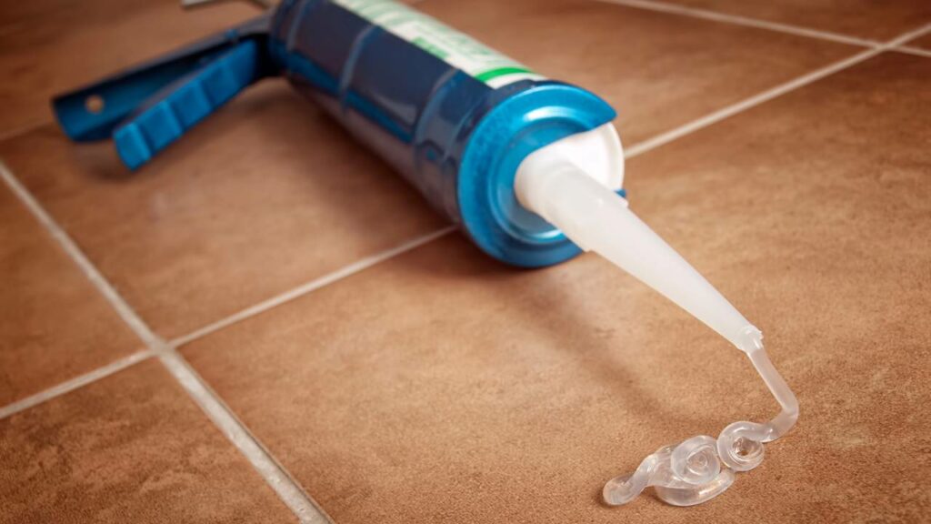 Esse detalhe simples transforma vedação caseira em trabalho profissional