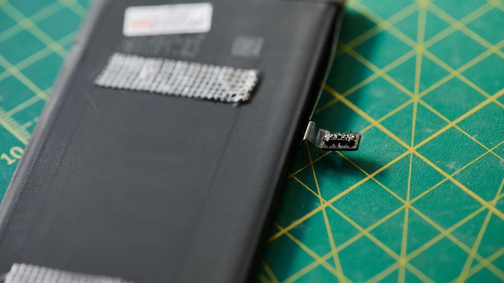 As baterias são compostas de íons de lítio, que funcionam melhor em temperaturas mais quentes - Créditos: depositphotos.com / HayDmitriy