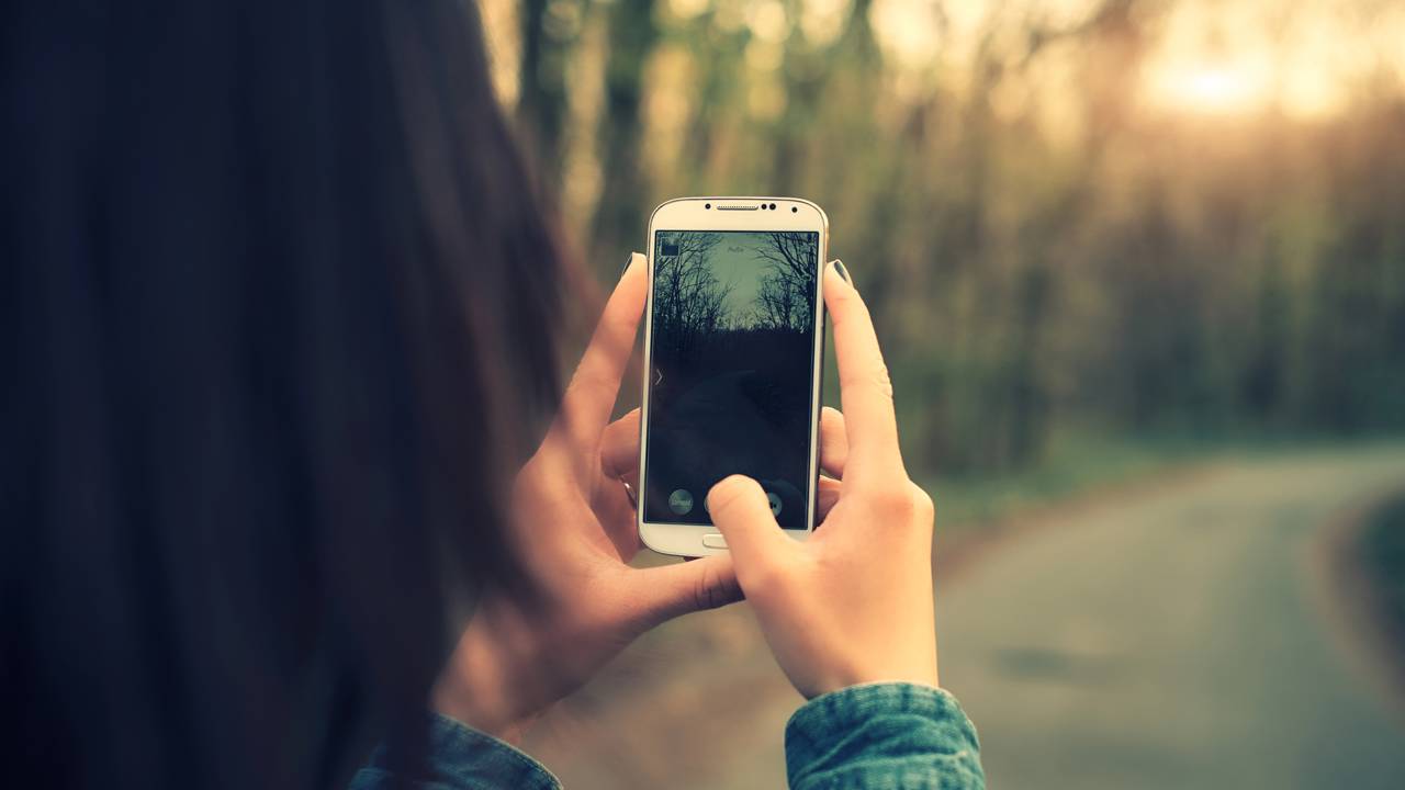 Como usar os recursos avançados da câmera Samsung para fotos mais nítidas e vídeos melhores no dia a dia