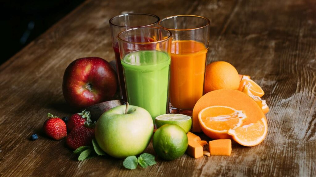 Beber suco de frutas pode ser mais prejudicial do que parece