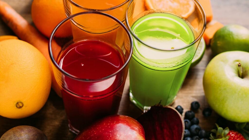 Beber suco de frutas pode ser mais prejudicial do que parece