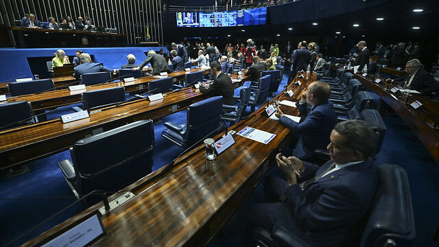 Quem votou a favor do PL da Dosimetria no Senado?