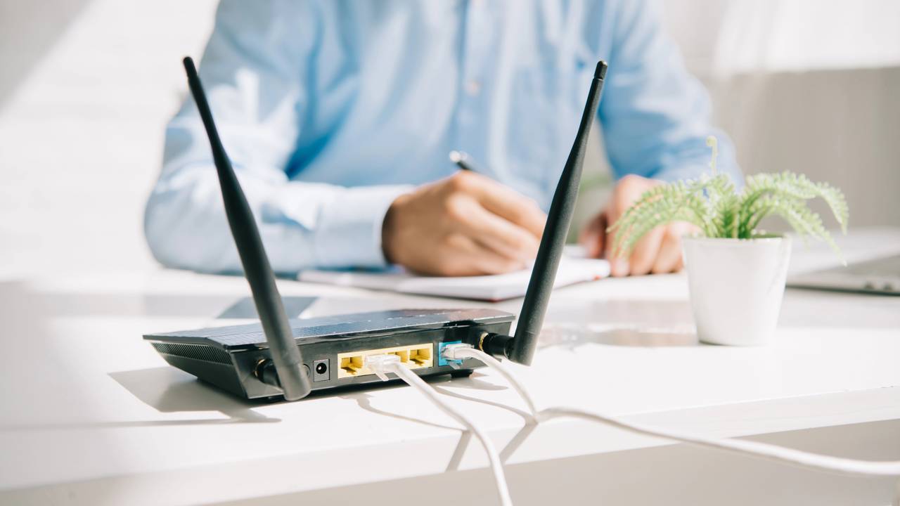 Como descobrir quem está usando sua rede Wi-Fi e bloquear em segundos