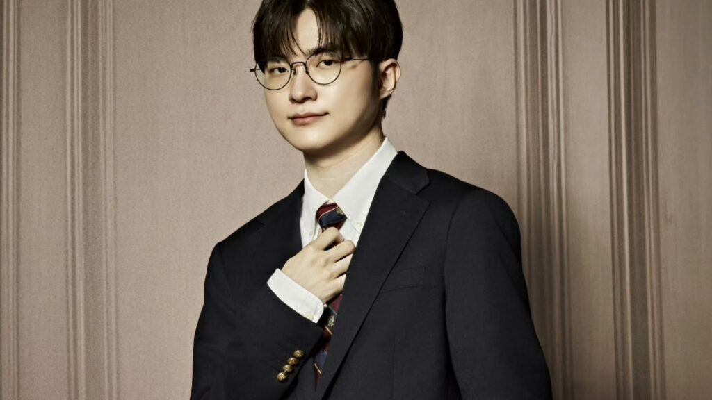 Faker ultrapassa os limites dos eSports e recebe medalha do presidente