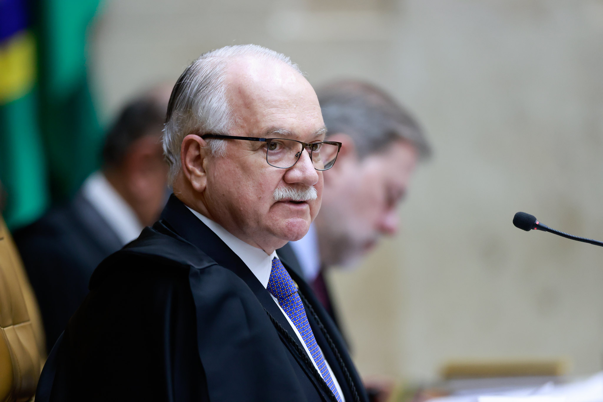 Toffoli diz não ver impedimento para ficar com caso Master, e Fachin chama reunião