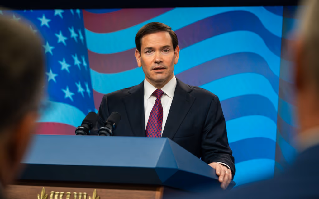 Rubio critica OMS por lentidão na resposta ao surto de ebola