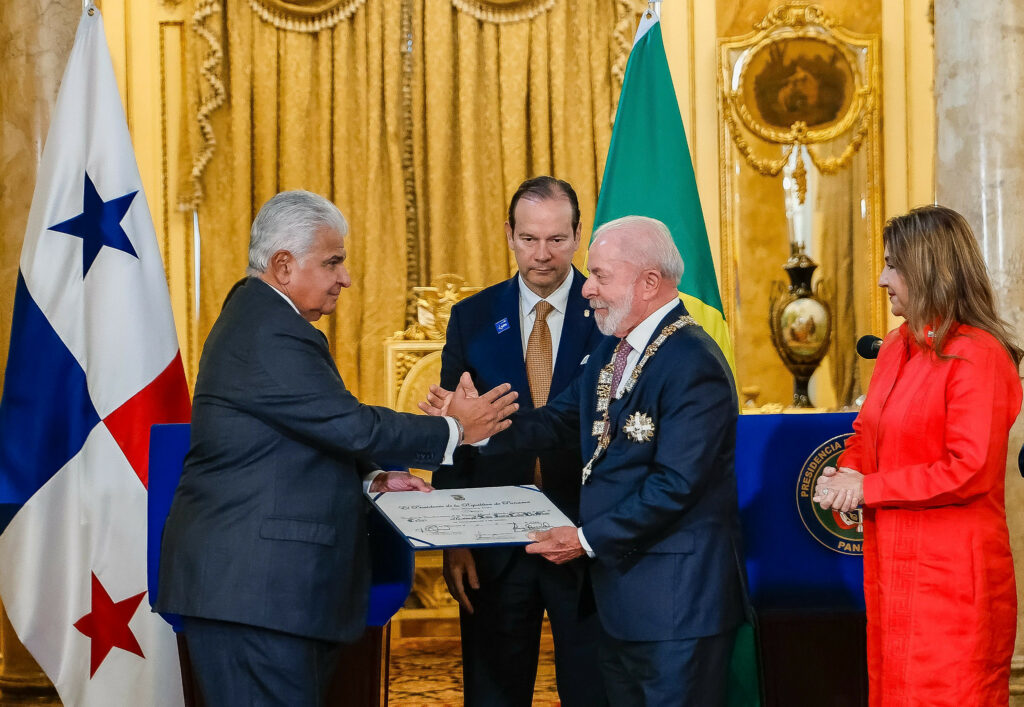 Lula ignorou o chanceler do Panamá?