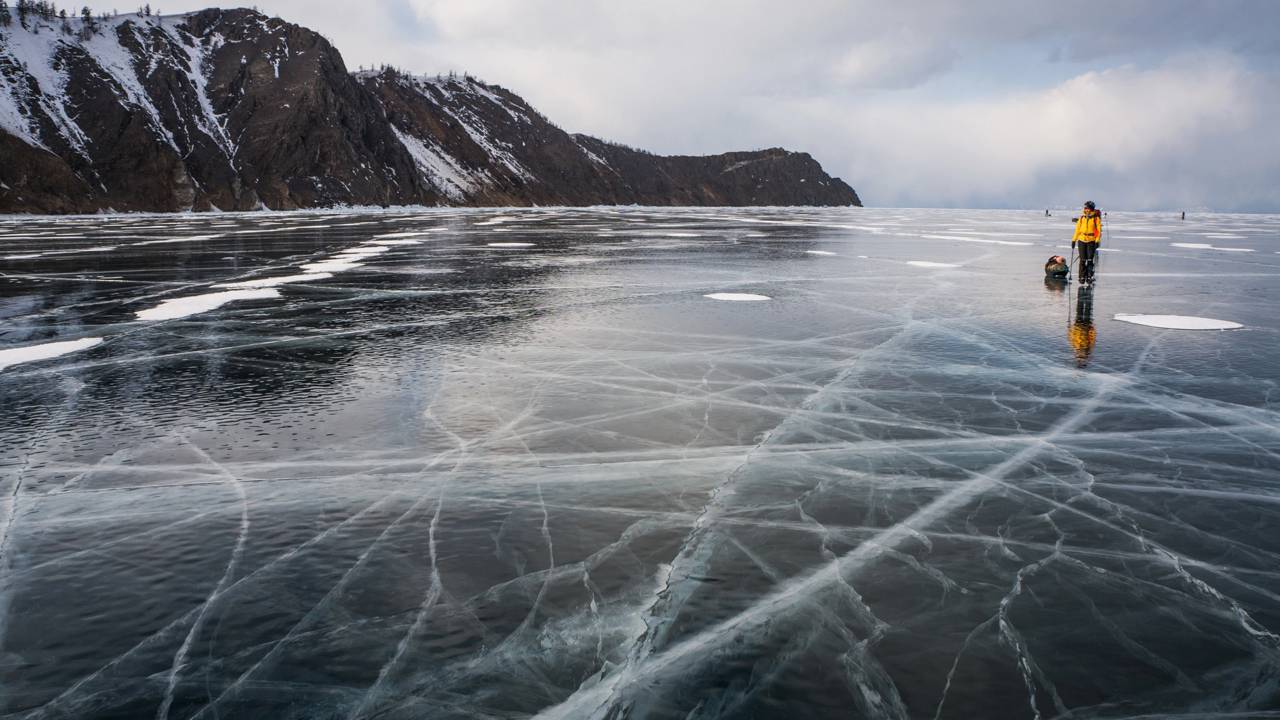 Advogada morreu após pular em rio congelado durante celebração da Epifania Ortodoxa