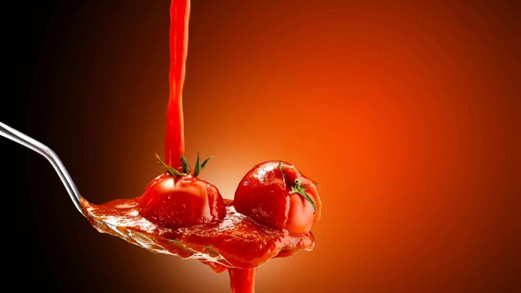 Anvisa retira de circulação marca de molho de tomate contendo possíveis pedaços de vidro