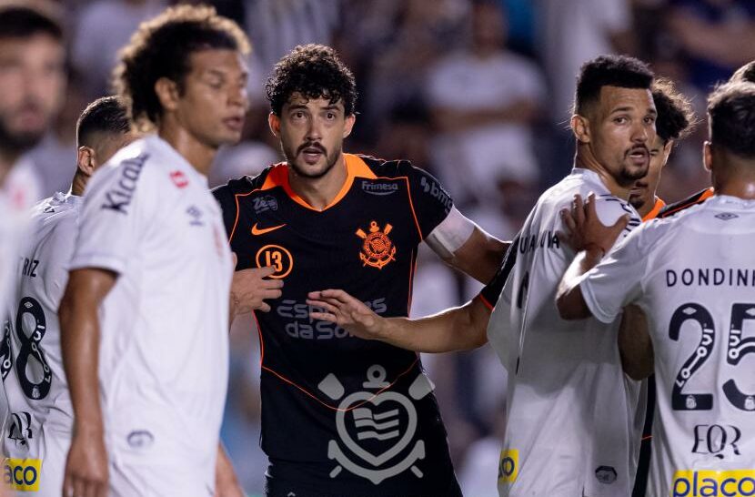 Arbitro decide e tira vitória do Corinthians contra o Santos
