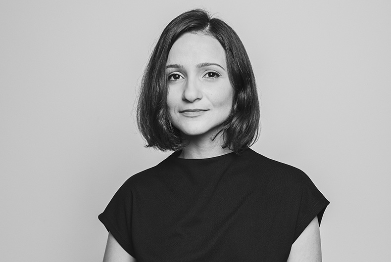 “É a queda de um ditador. Só que do pior jeito”, diz escritora venezuelana