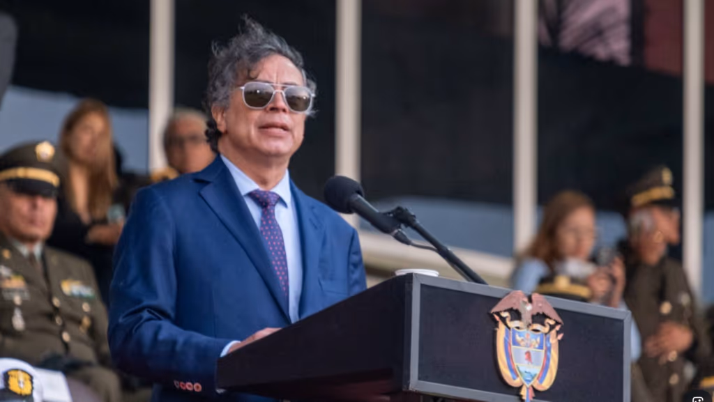 Petro aponta “agressão contra a soberania da América Latina”