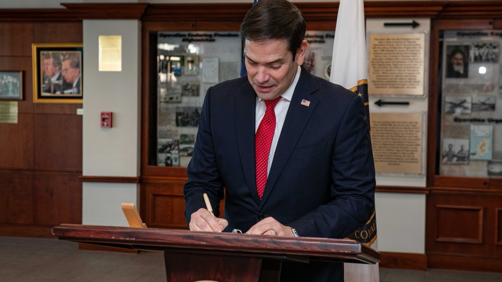 “Maduro não é o presidente da Venezuela”, diz Rubio