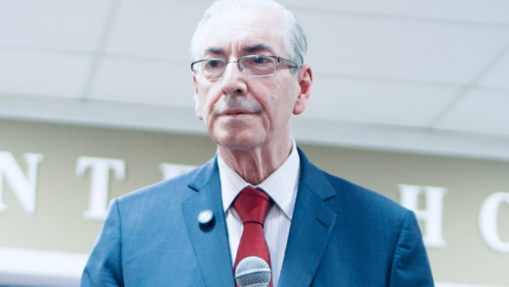 Eduardo Cunha enviando emenda parlamentar?