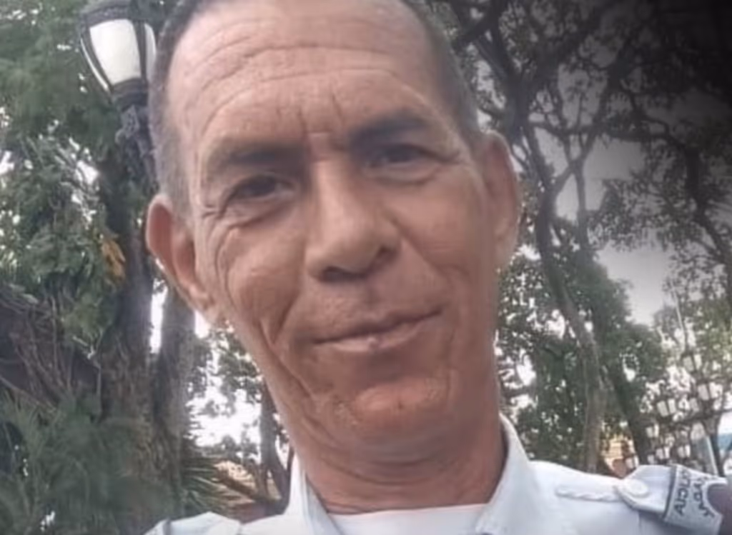 Policial acusado de “traição à pátria” morre em prisão na Venezuela