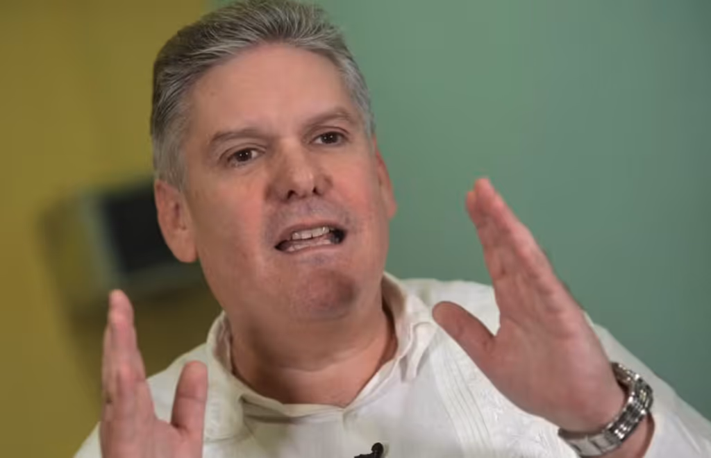 Cuba mantém prisão perpétua de ex-ministro da Economia