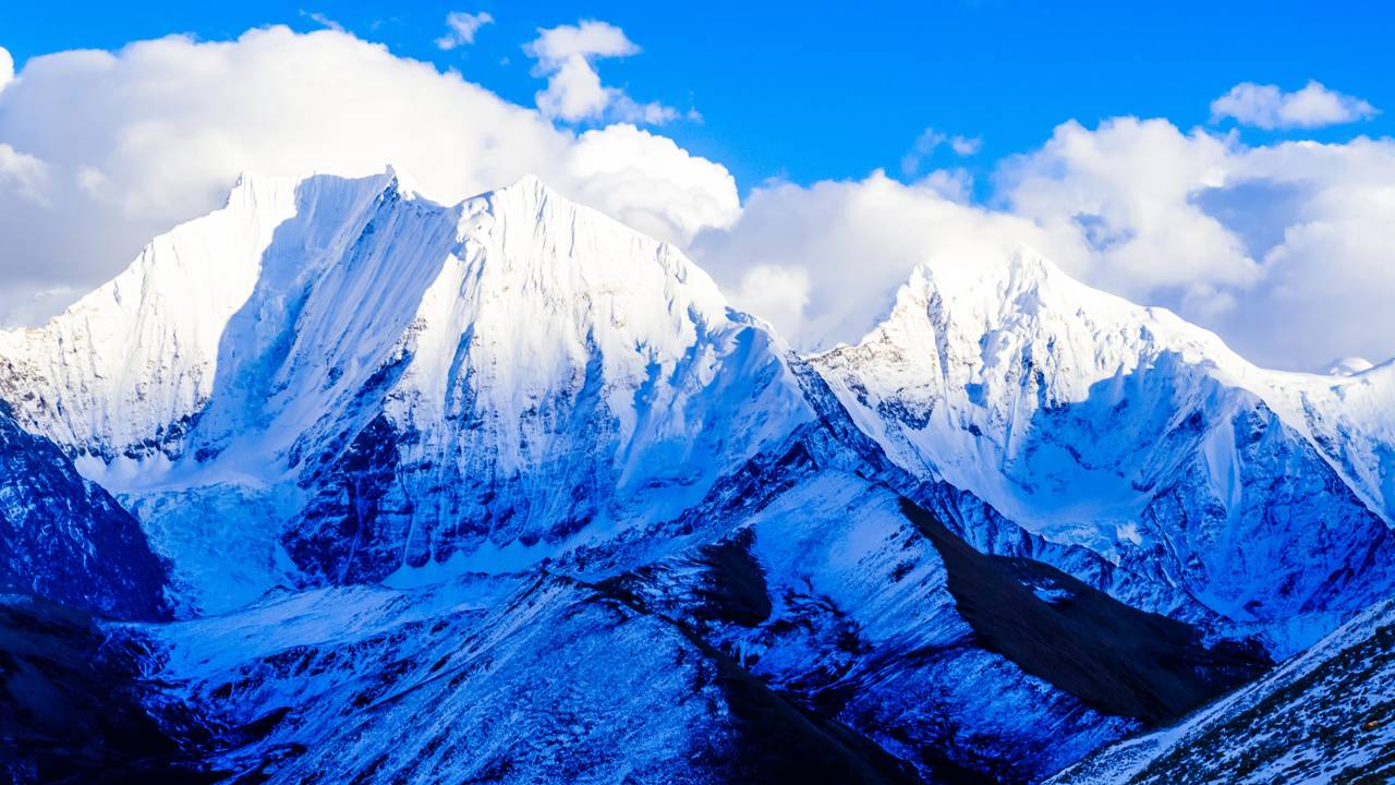 Montanha Changbai hipnotiza visitantes com sua beleza gelada