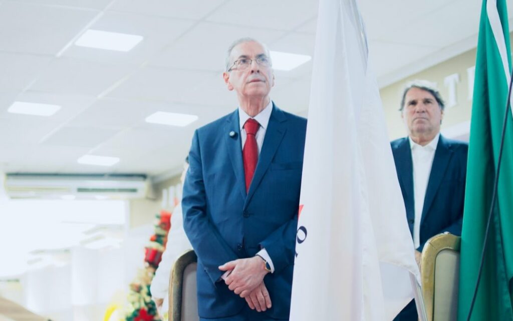 Por que Eduardo Cunha vai se candidatar em MG?