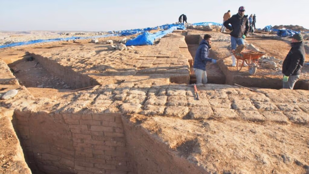 Cidade fantasma submersa de 3.400 anos é encontrada no Iraque