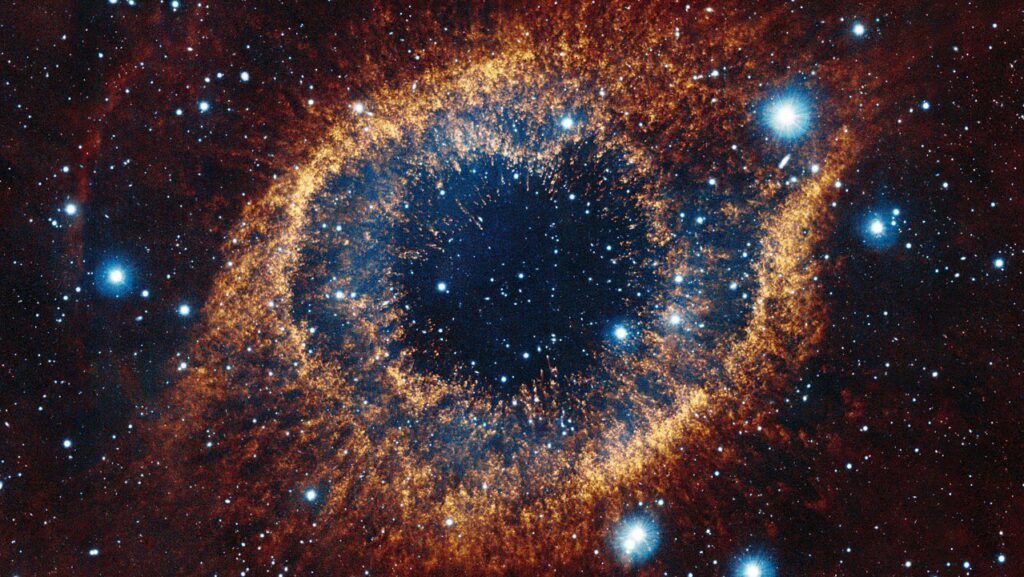 Nebulosa de Hélice revela o “último suspiro” de uma estrela
