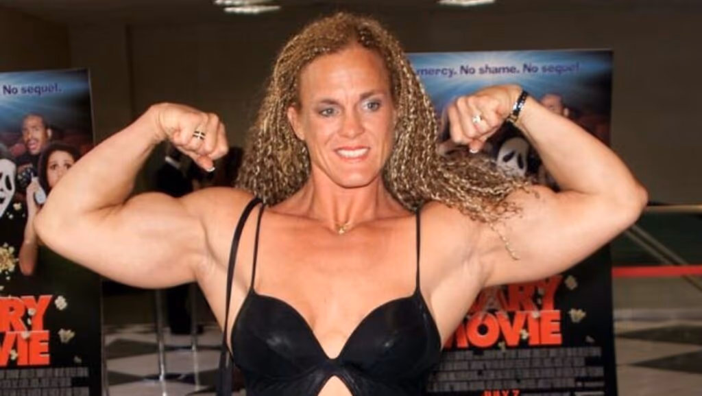 Morre Jayne Trcka, a fisiculturista de “Todo Mundo em Pânico”