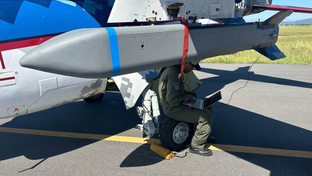 O teste da Argentina da bomba Dardo 3