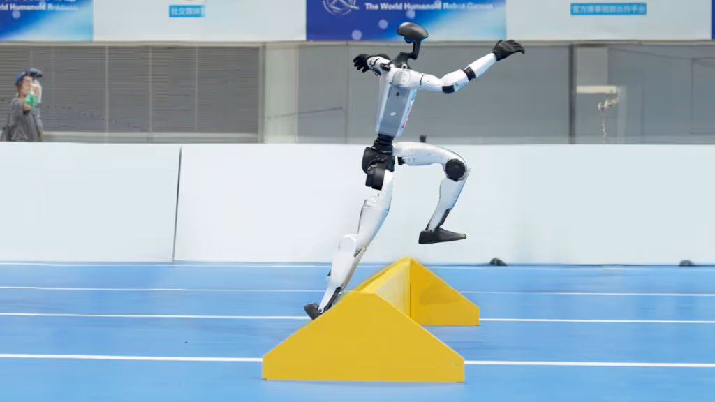 Robô Humanoide da Unitree agride seu próprio operador