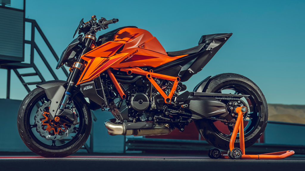 Camshift, modos de pilotagem e 190 cv fazem da Super Duke um verdadeiros sonho de consumo