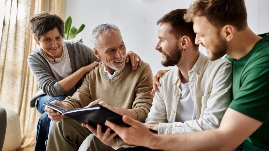 Laços sociais frequentes protegem a memória e a independência dos idosos, aponta estudo