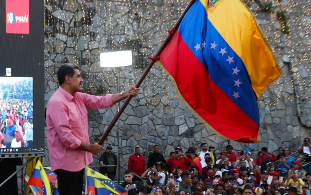 Crusoé: Por que os sistemas antimísseis russos falharam na Venezuela