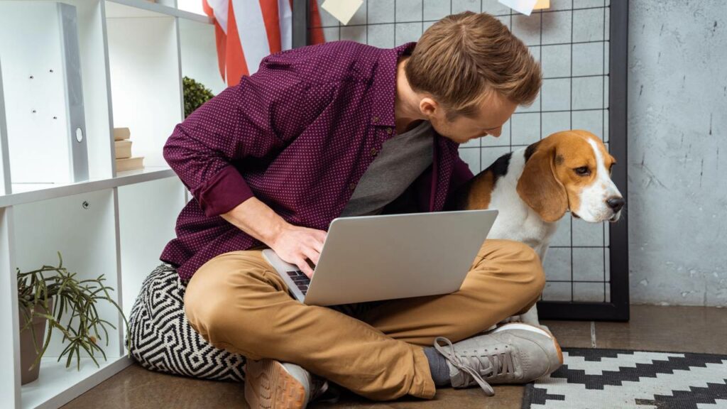 O que significa conversar com animais de estimação como se fossem pessoas, segundo a psicologia
