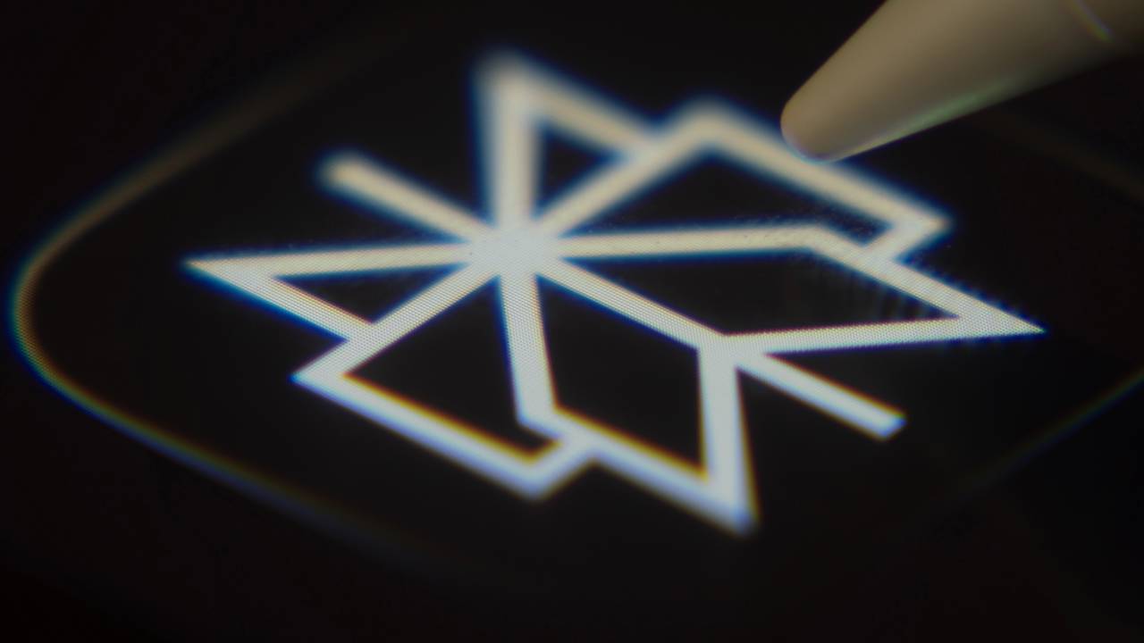 Aplicativo de IA mais usado do momento começa a superar o ChatGPT em downloads