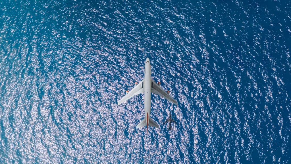 Por que os aviões evitam voar sobre o Oceano Pacífico entre a América e a Ásia