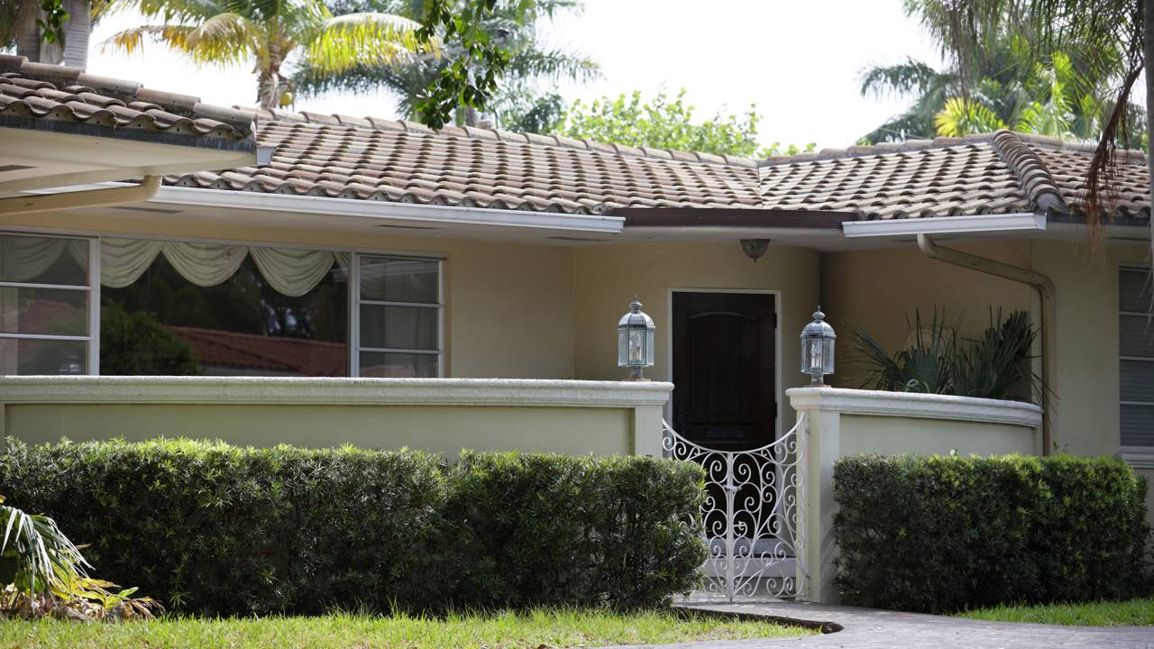 Quanto um pessoa precisa ganhar para ser considerado classe média alta no Brasil