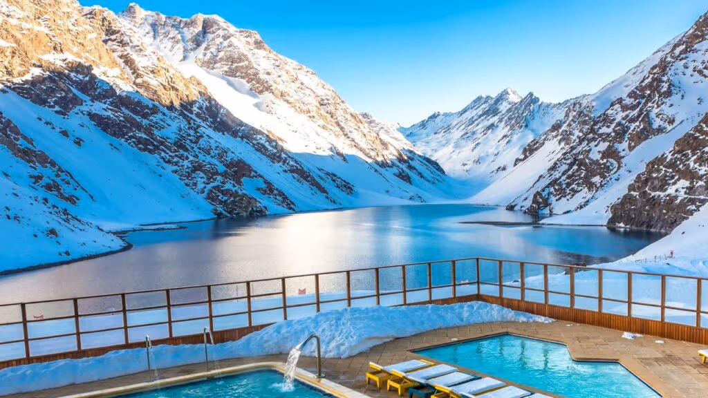 A montanha de gelo mais próxima do Brasil revela como é fácil tocar a neve em poucas horas de viagem