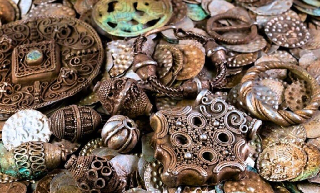 Tesouro de 20.000 moedas medievais revela a batalha pelo poder na Suécia