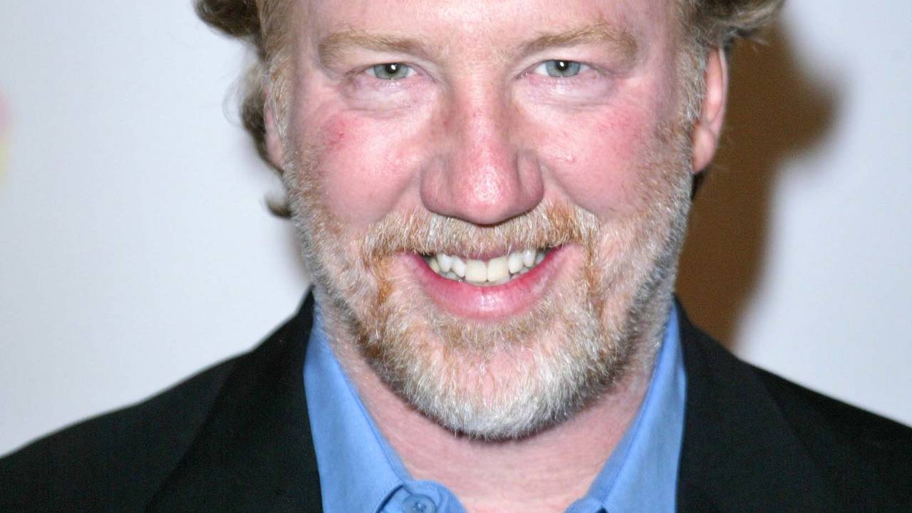 Ator vencedor do Emmy é acusado de abuso infantil