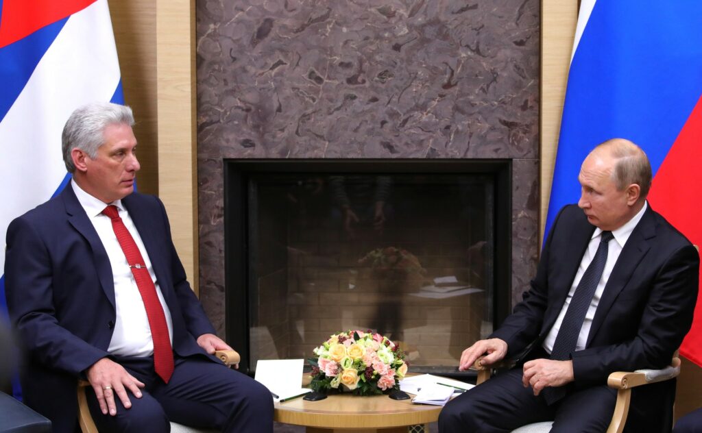 Crusoé: Rússia descarta “traição” em Cuba e cita queda de Maduro