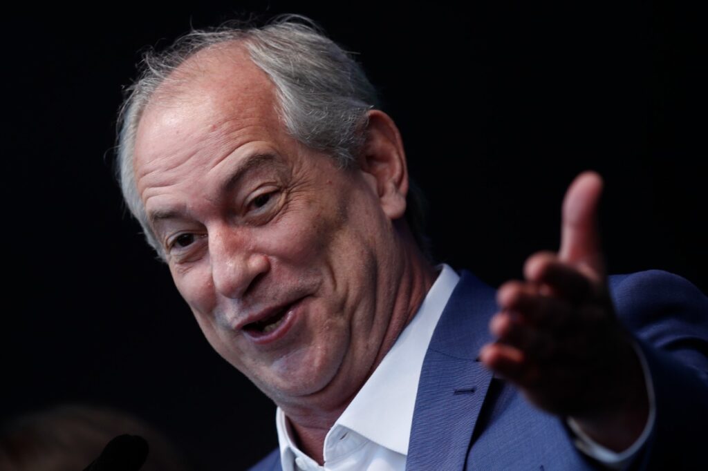 Crusoé: Ciro mantém liderança para o governo do Ceará