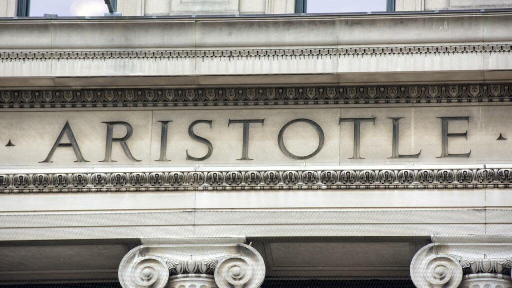 O que Aristóteles ensina sobre equilíbrio entre trabalho e vida pessoal