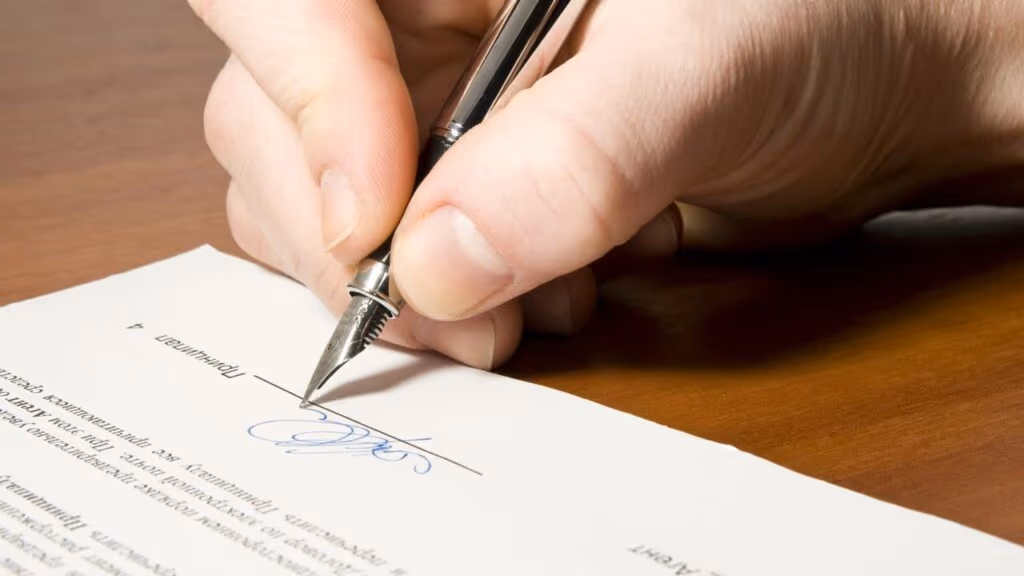 Por que você sublinha sua assinatura? O que esse simples traço revela?