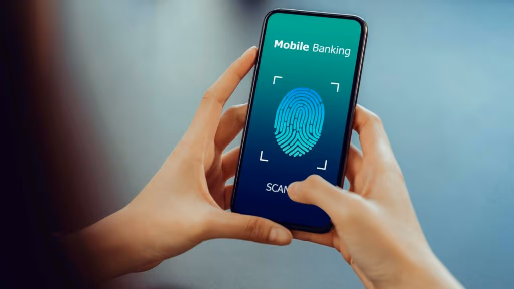 Como proteger seu banco no celular contra vírus e clonagens que estão cada vez mais comuns