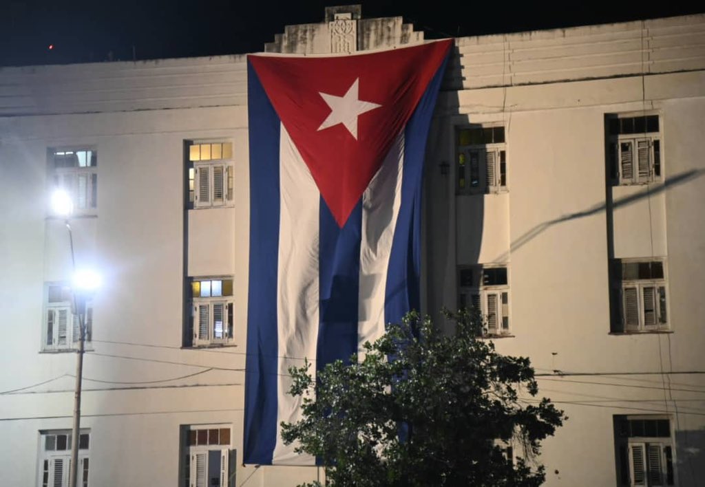 Crusoé: Cuba tem petróleo para apenas 20 dias e enfrenta risco de colapso energético